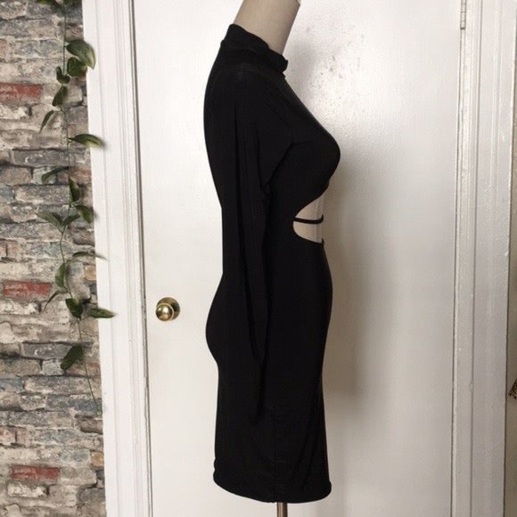 PrettyLittleThing Black Cut Out Dress NWOT Sz 0 - Picture 5 of 10